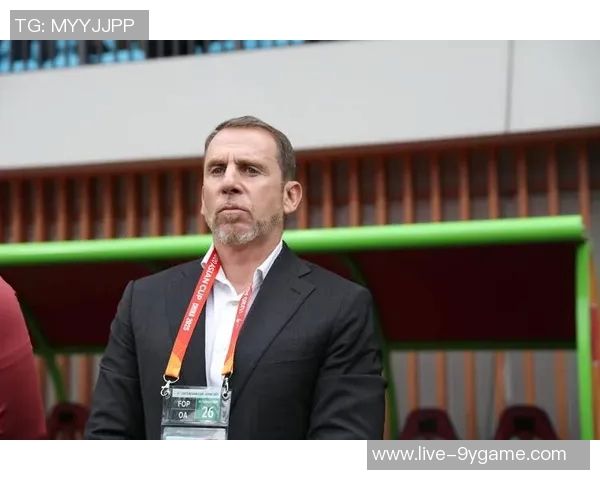 国足主帅人选或在十月揭晓足协倾向于经验丰富的欧洲教练 国足主帅人选或在十月揭晓足协倾向于经验丰富的欧洲教练