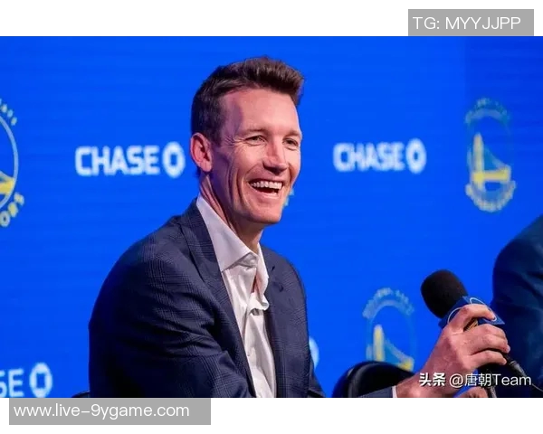 邓利维赞梅尔顿短暂出场展现价值幸福他能重返球队助力新赛季