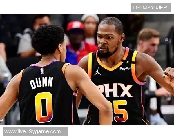 瑞安与邓恩的攻防特点分析助力新赛季表现提升