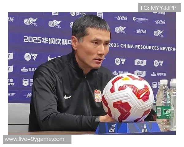 给邵佳一与国足更多时间期待他们的成长与突破