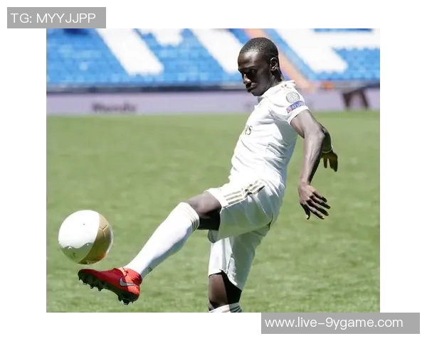 西媒报道阿诺德门迪有望出战尤文阿拉巴等球员出场情况待定 西媒报道阿诺德门迪有望出战尤文阿拉巴等球员出场情况待定