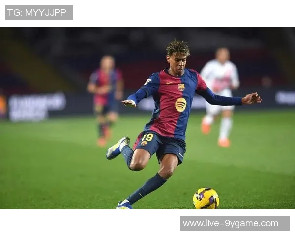 亚马尔缺席巴萨合练但预计仍能出战西超杯比赛